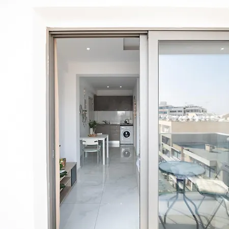 Quattro Center Ap 501b *