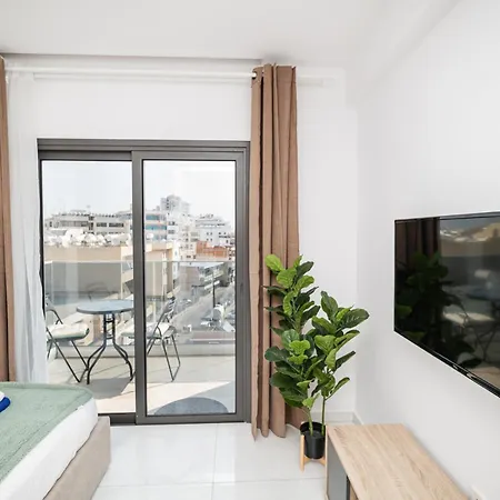 Quattro Center Ap 501b *