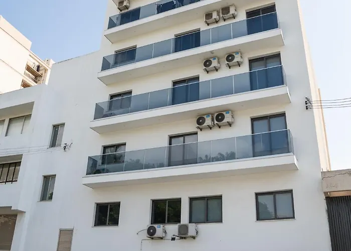 アパート Quattro Center Ap 501b ラルナカ